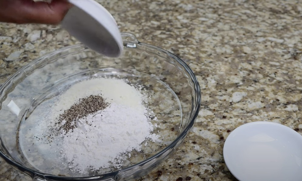 seasoned flour for chicken piccata